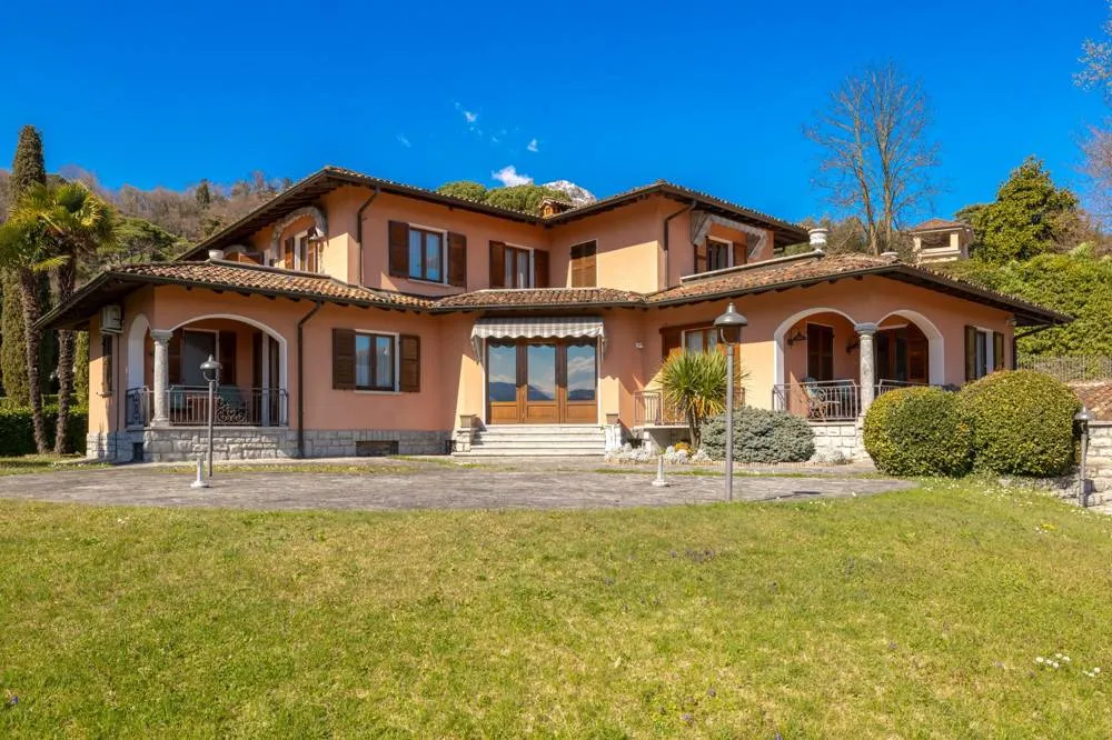 Hotel Royal gallery image #8