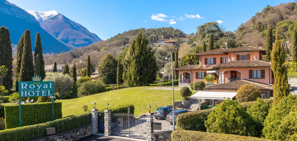 Lake Como hotel with tennis court
